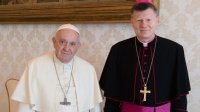Папа Францішак сустрэўся з апостальскім нунцыем у Беларусі